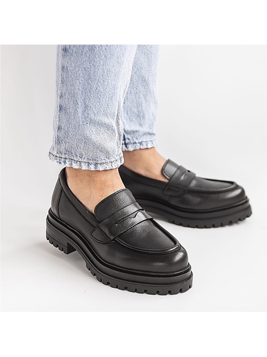 Miz Mooz Shoes - Miz Mooz Legend Loafer 39 Black Platform Chunky 8.5-9